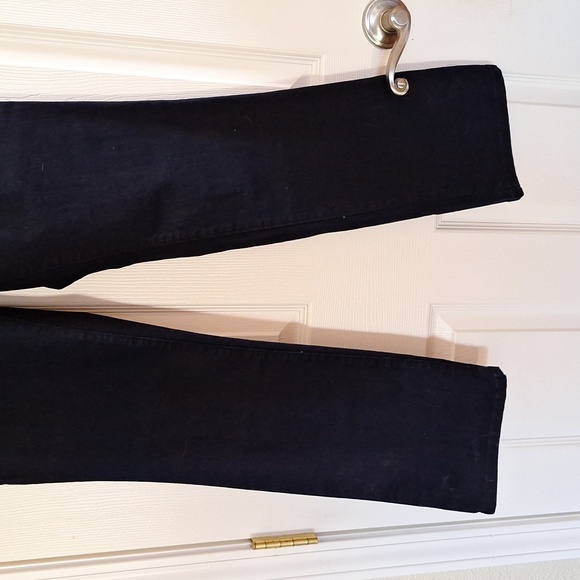 Christopher & Banks Pull On Jeans 8 Signature Slimming Modern Fit Narrow Boot - Picture 2 of 9